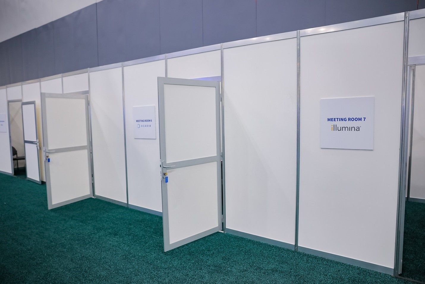 Exhibit Hall Meeting Suite